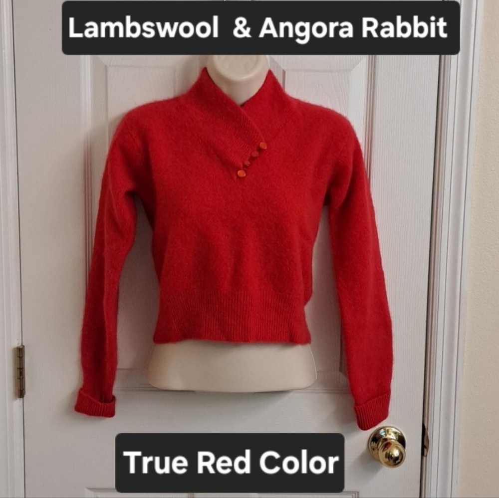 💜 RARE SOFT Lambswool & Angora Sweater